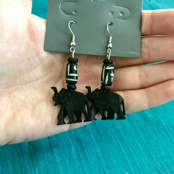 Wooden Elephant HANDMADE Earrings - Picture 3 of 5